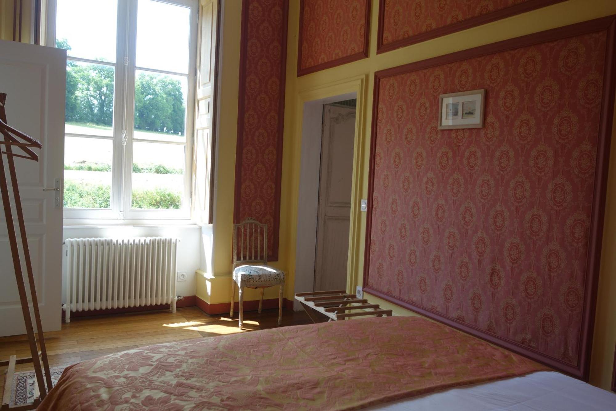 Chateau De Mauvilly 외부 사진