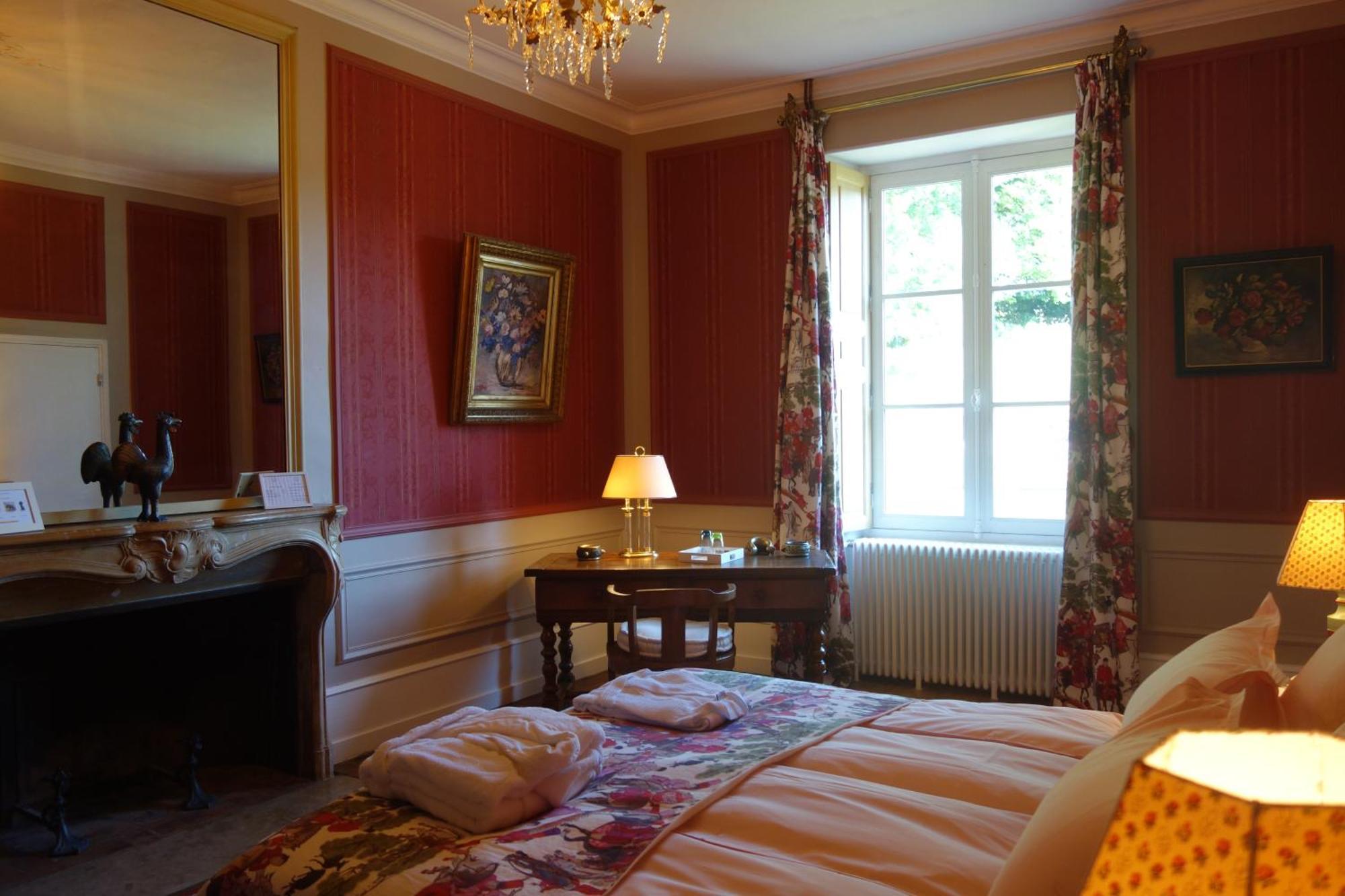 Chateau De Mauvilly 외부 사진